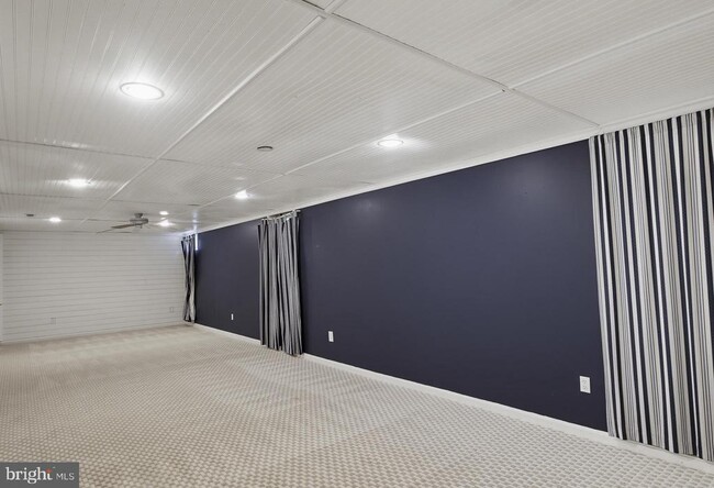 Building Photo - 6505 Autumn Wind Cir