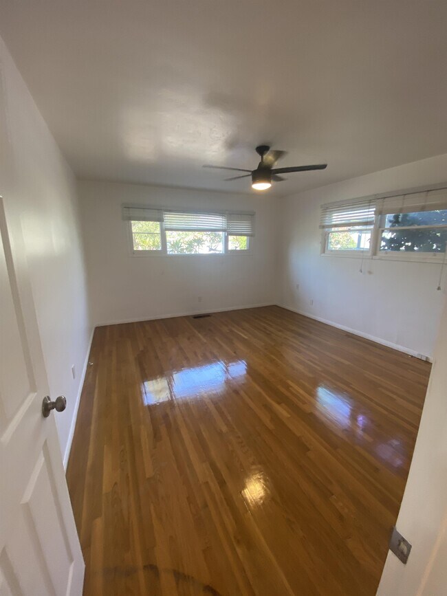 Building Photo - 4955 63rd St