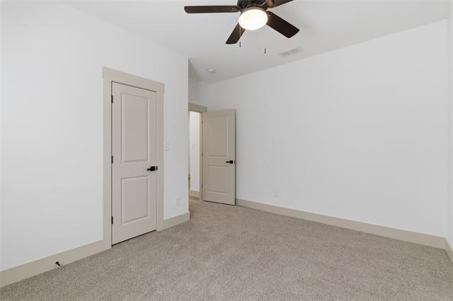 Building Photo - 425 Munson St