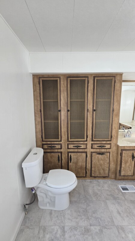 Building Photo - 2525 Flosden Rd