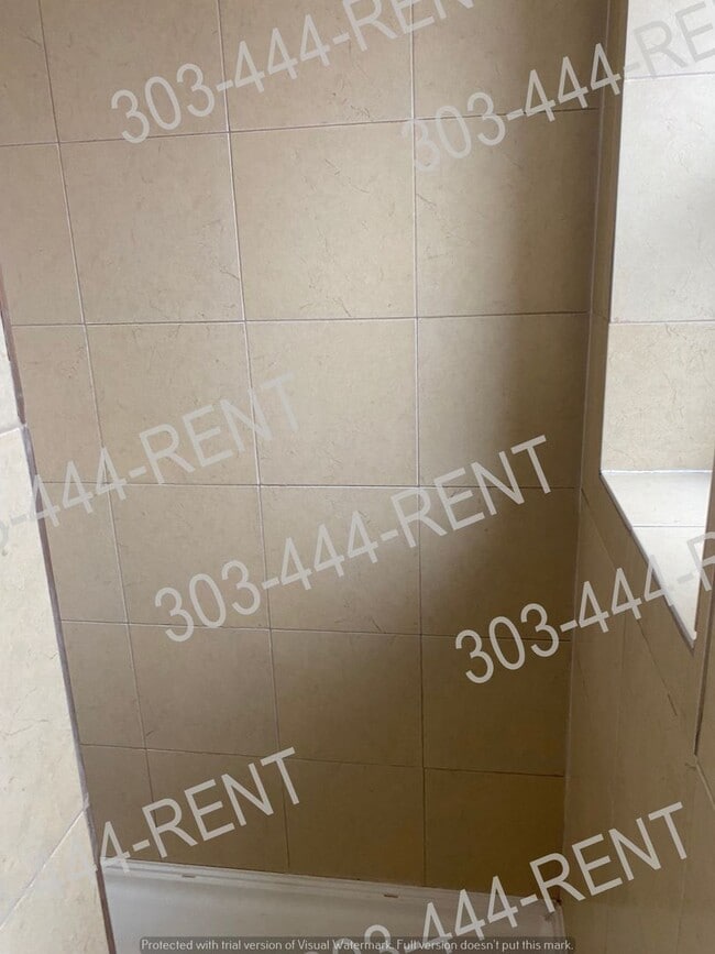Building Photo - 3625 W 10th Ave