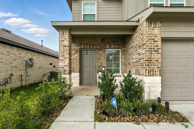 Building Photo - 24010 Breckenridge Hts Ln