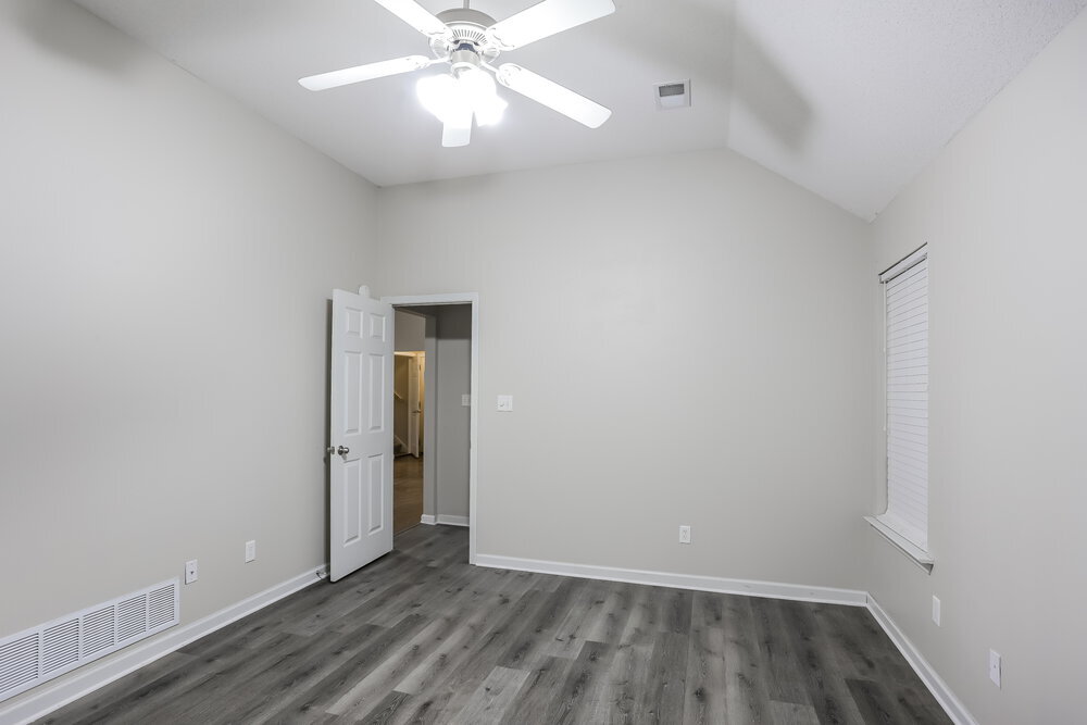 Building Photo - 871 Galyon Drive