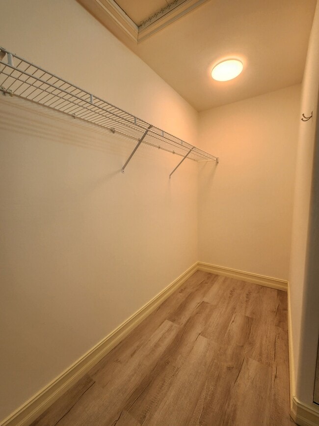 Building Photo - 965 Tarpon Cove Dr