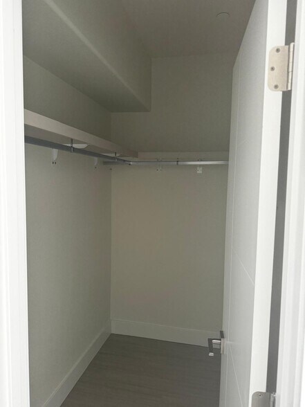 Building Photo - 2125 Moffett Rd