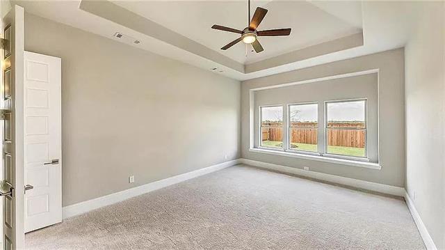 Building Photo - 16553 Prairie Oak Rd
