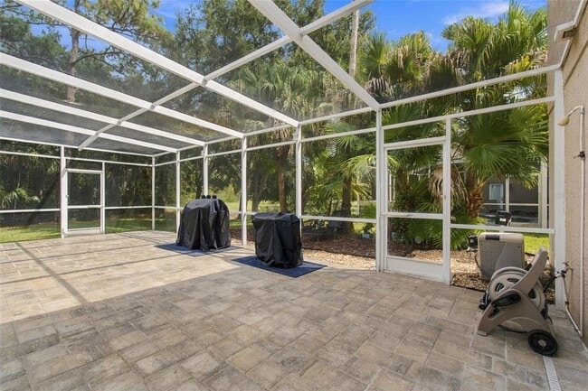 Building Photo - 17323 Emerald Chase Dr