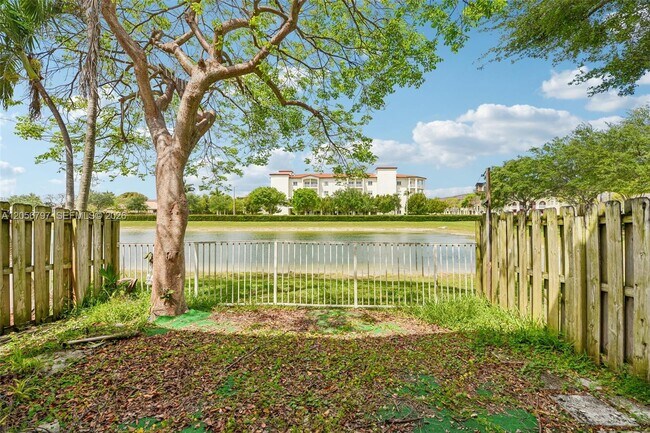 Building Photo - 8188 NW 108th Pl