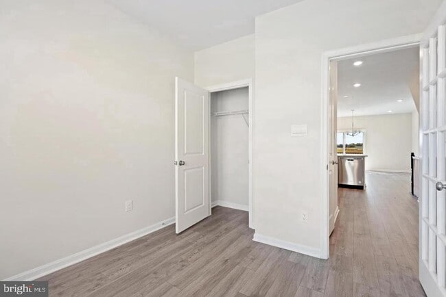 Building Photo - 344 Ensemble Wy