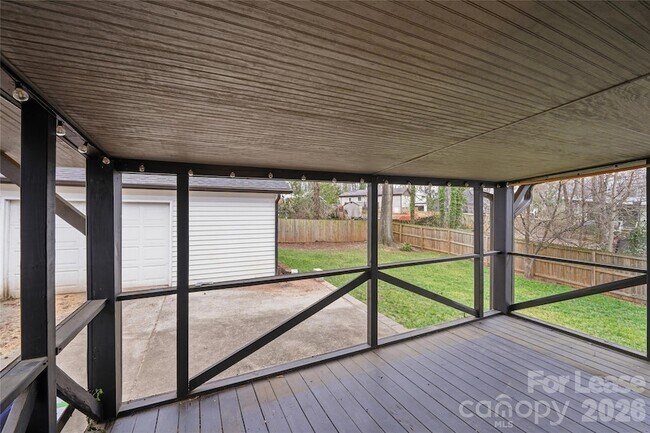 Building Photo - 4212 Hammett St