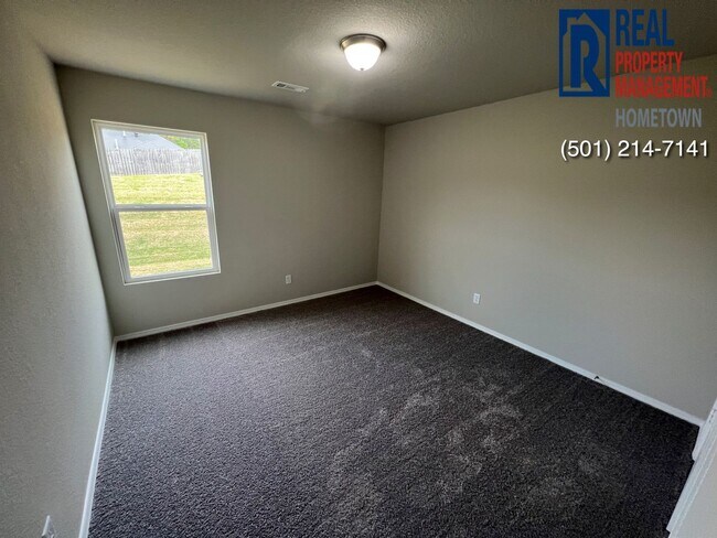 Building Photo - 1956 Auburn Hills Dr