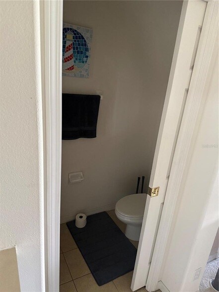 Building Photo - 5345 60th Ave N