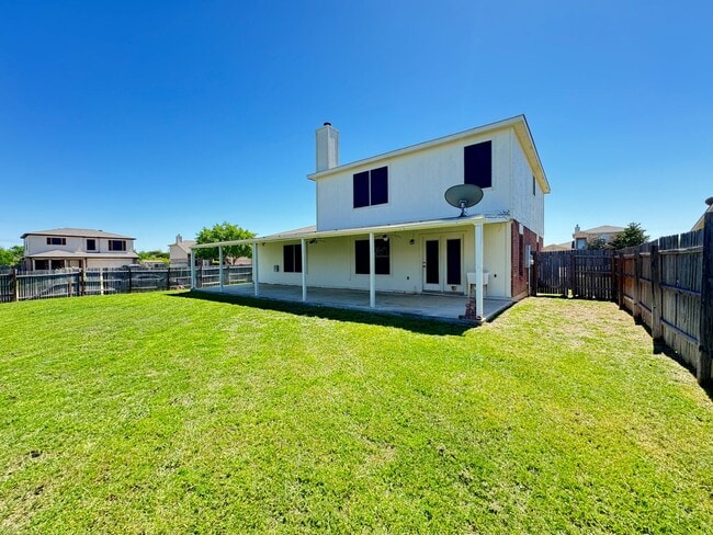 Building Photo - 3301 Bull Run Dr