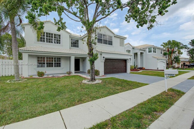 Building Photo - 1127 SW 104th Way