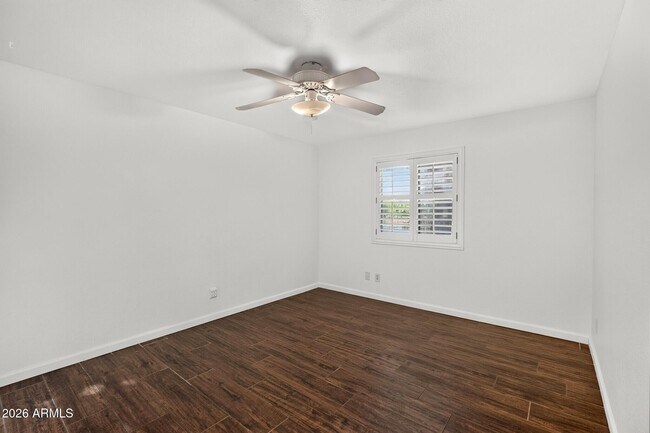 Building Photo - 4444 E Paradise Village Pkwy N