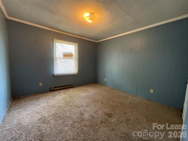 Building Photo - 1380 Fairley Ave