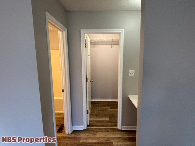 Building Photo - 4520 Ventura Dr