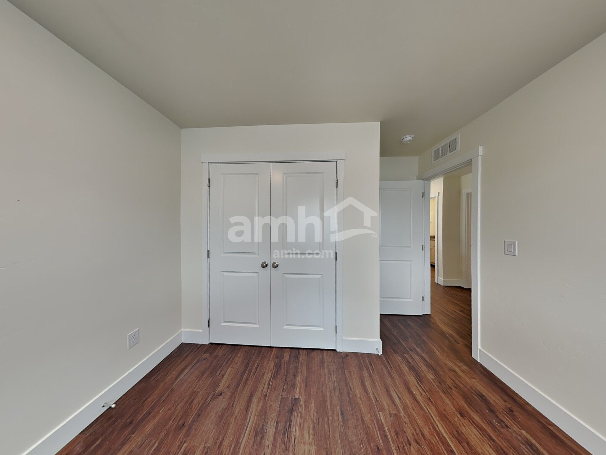 Building Photo - 11468 W Mesquite St