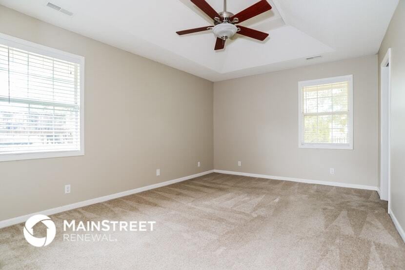 Building Photo - 1602 Cooper Dr