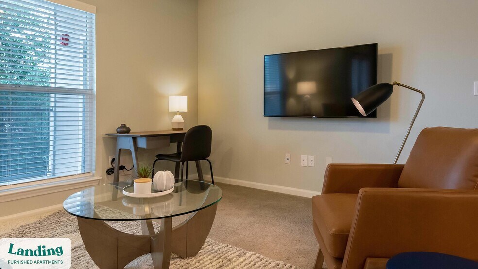 Building Photo - 715 W Slaughter Ln