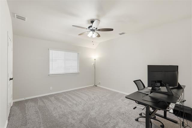 Building Photo - 1618 Thurlow Trl