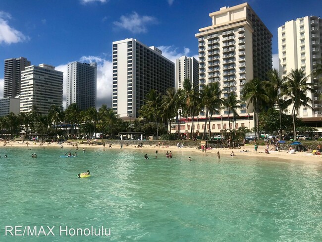 Building Photo - 1 br, 1 bath House - 2440 Kuhio Ave Apr 803