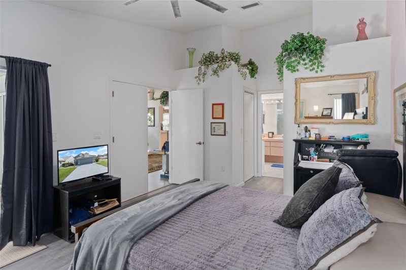 Building Photo - 9288 New Orleans Dr