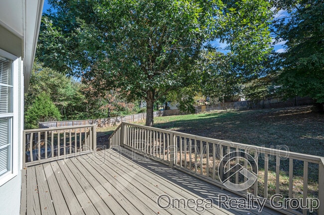 Building Photo - 622 Brandy Dr