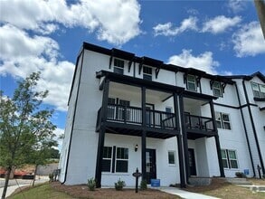 Building Photo - 6045 Liatris St SE