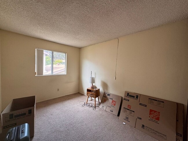 Building Photo - Welcome to this beautiful home in the high...