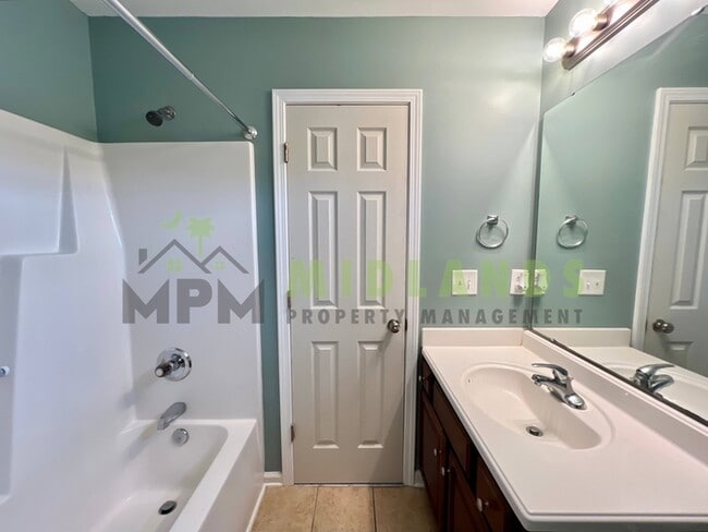 Building Photo - 248 Merchants Dr