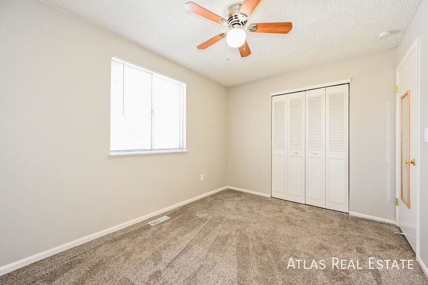 Building Photo - 15876 E Cornell Pl