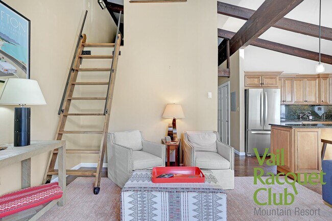 Building Photo - Available March-December ONLY - 2BR + Loft, 2BA with Health Club Membership