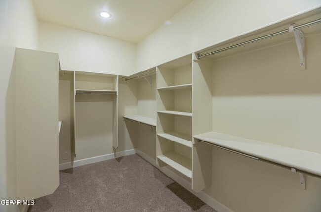Building Photo - 972 Pellegrino Ave