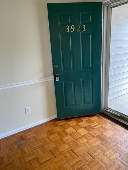 beautiful entry - 3923 Cloverwood Meadow Ln
