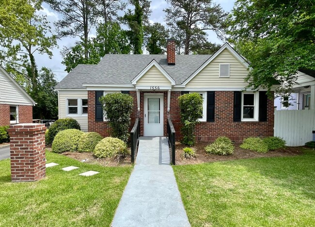 Primary Photo - OFFICE SPACE in Forest Acres