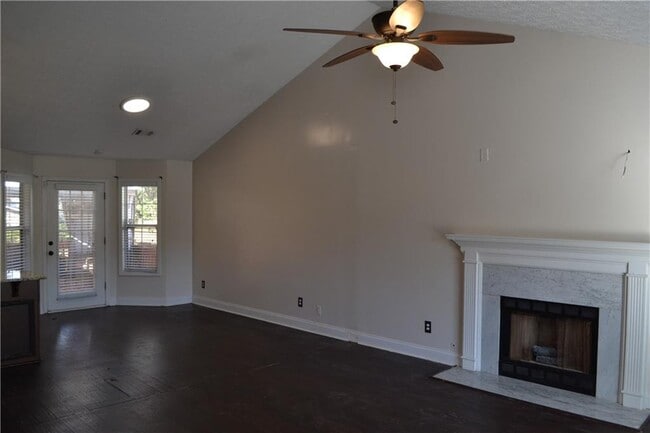 Building Photo - 2849 Arendel Dr