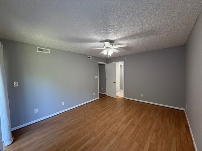 Building Photo - 1312 Twin Springs Ct