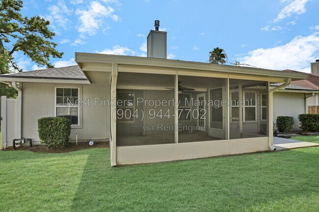 Building Photo - 1819 Branch Vine Dr W