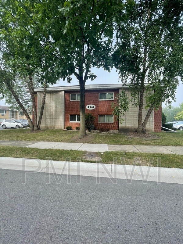 111 Harrington Ave 111 Harrington Ave Crown Point IN 46307