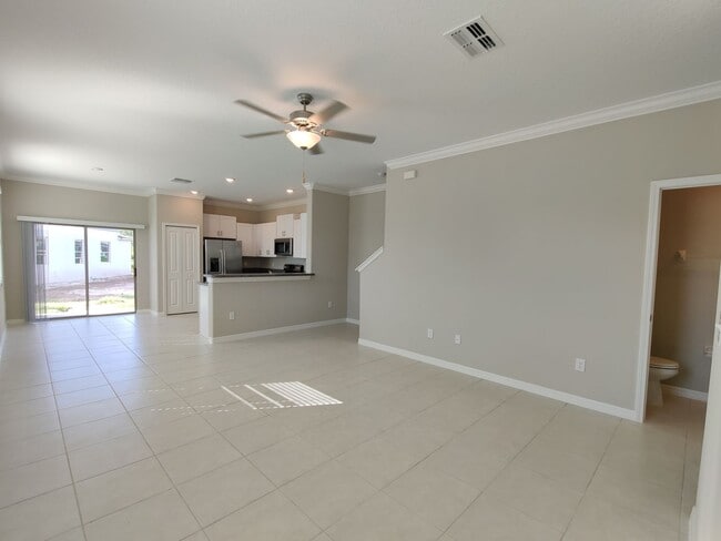 Building Photo - 23251 Willow Glen Way
