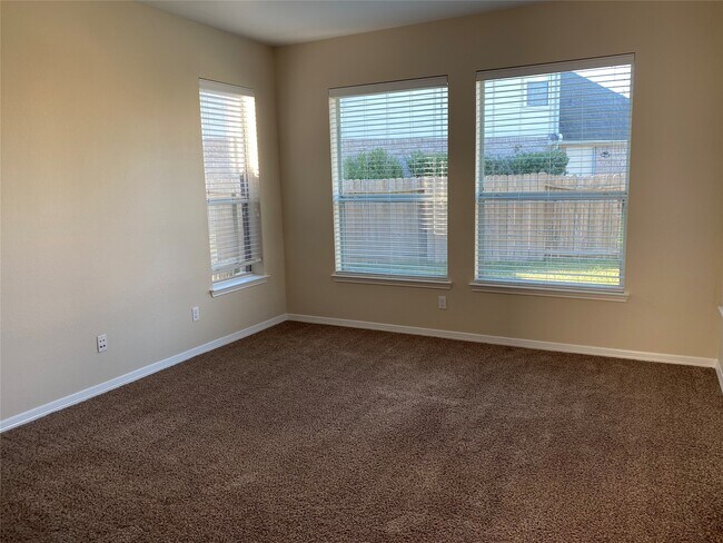 Building Photo - 10930 Reston Point Dr