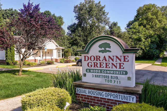 Primary Photo - Doranne Greene