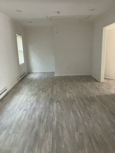 Building Photo - 841 Whalley Ave