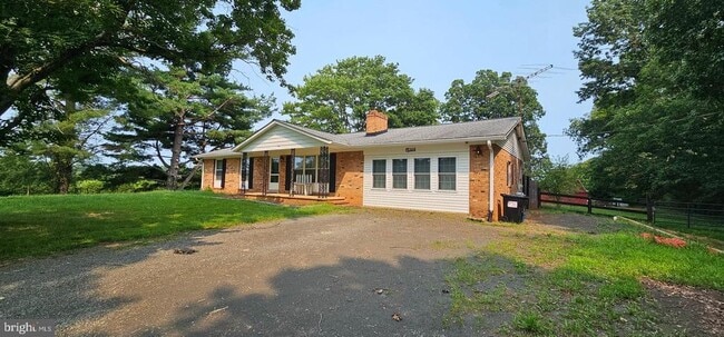 Building Photo - 10109 Lees Mill Rd