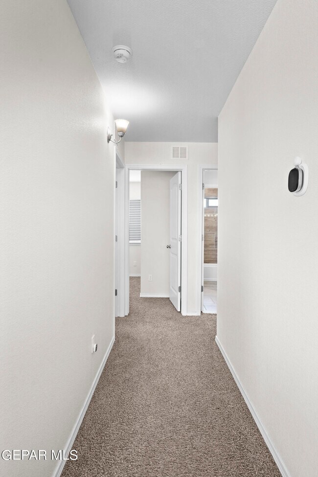 Building Photo - 1088 Nepal Sky St