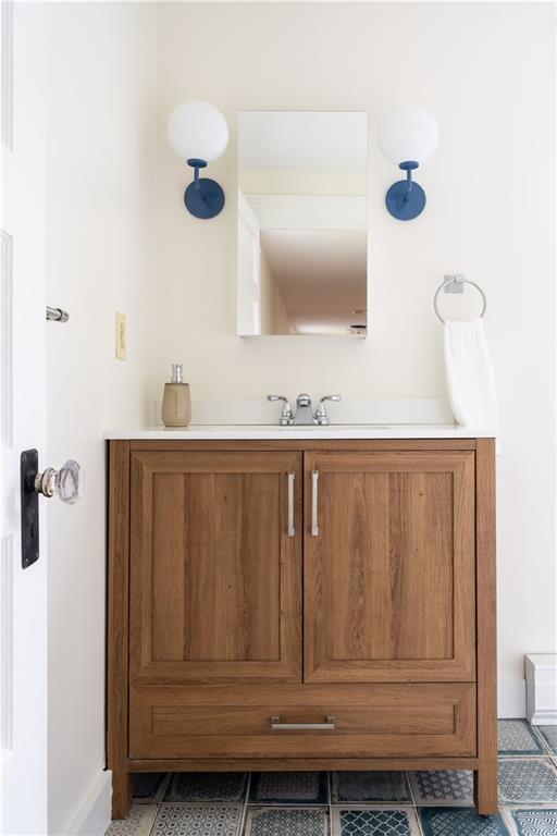 Building Photo - 304 Third Beach Rd