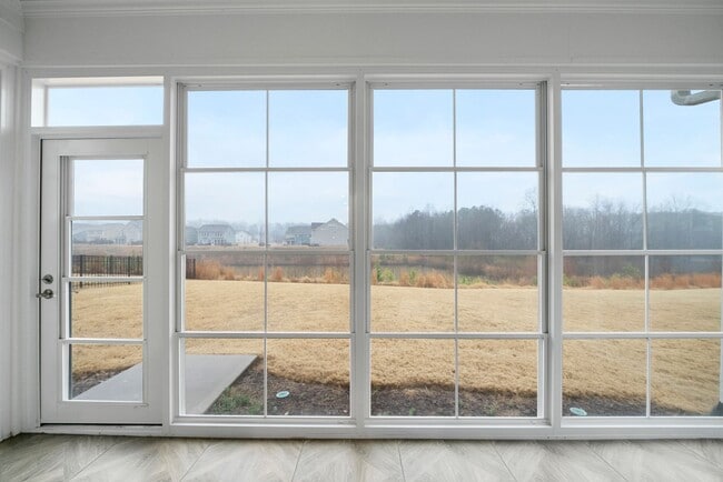 Building Photo - 2116 Curry Mdw Wy