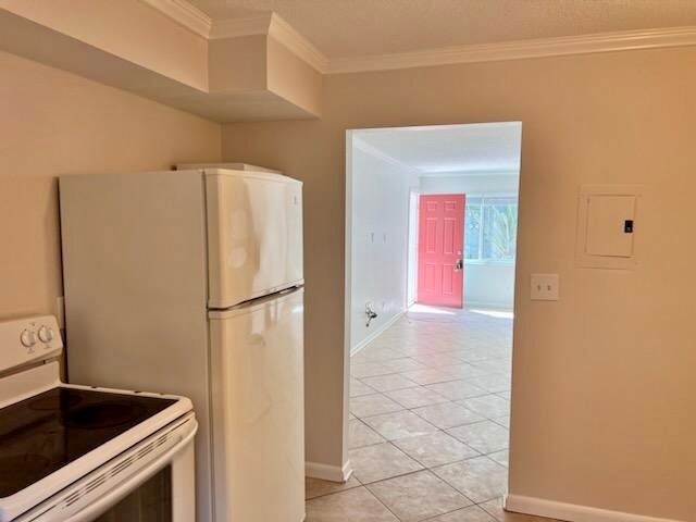 Kitchen - 7338 Coquina Way