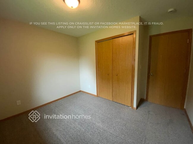 Building Photo - 11796 191st Ave NW